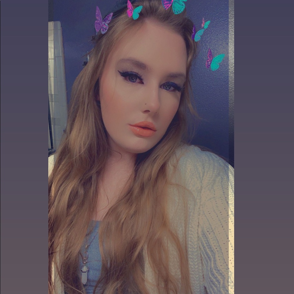 Meet your Posher, Khloe